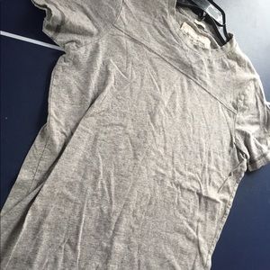 Abercrombie t shirt